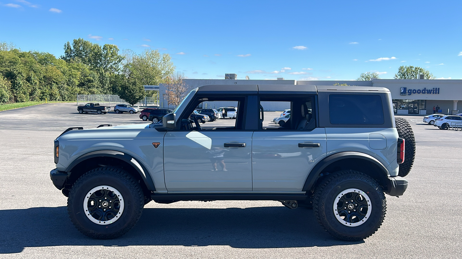 2024 Ford Bronco Badlands 17