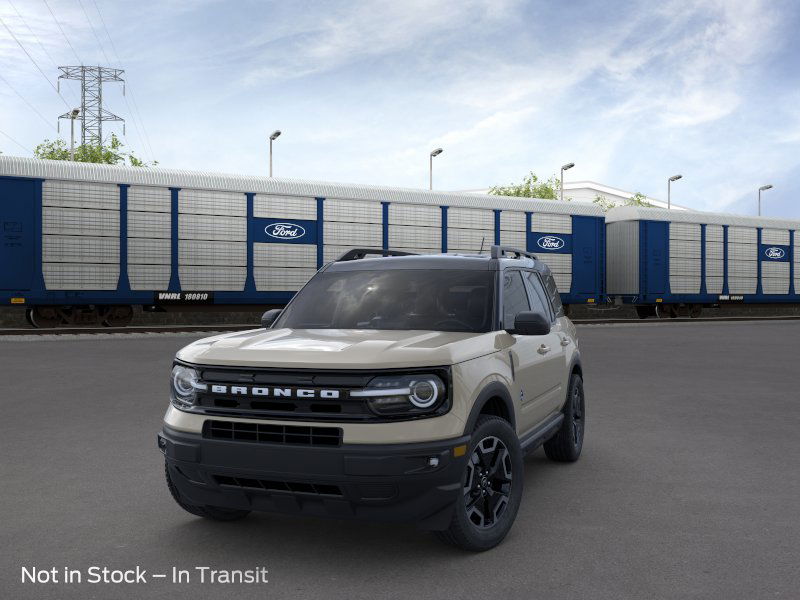 2024 Ford Bronco Sport Outer Banks 2