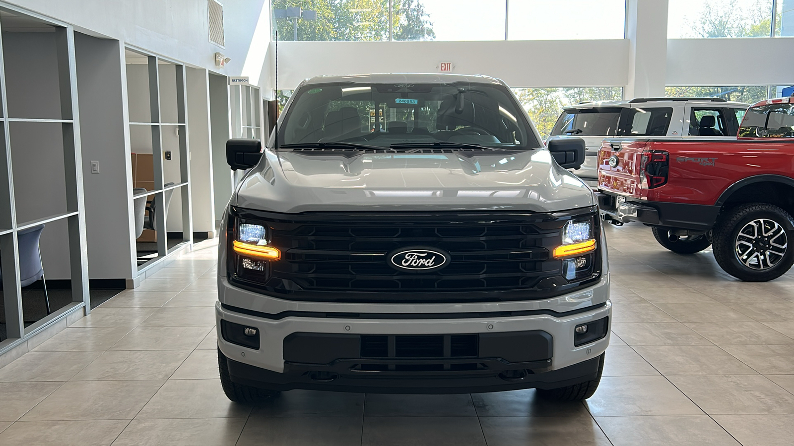 2024 Ford F-150 XLT 37