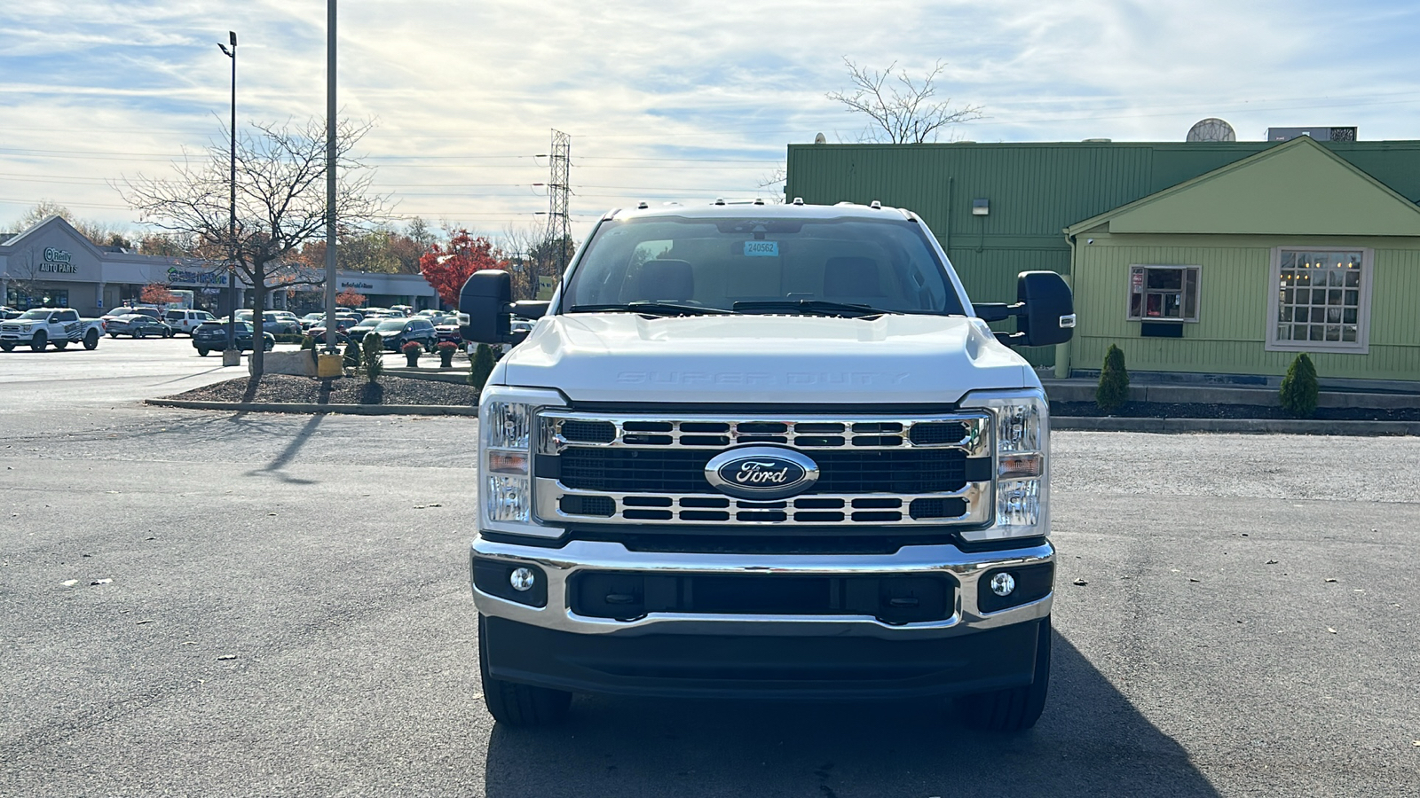 2024 Ford F-350SD XLT 34