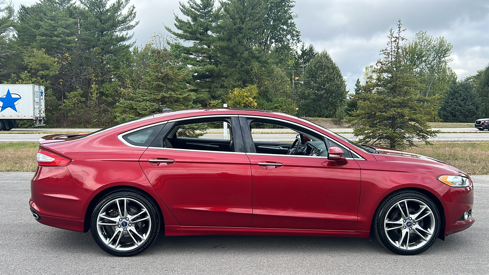 2016 Ford Fusion Titanium 4