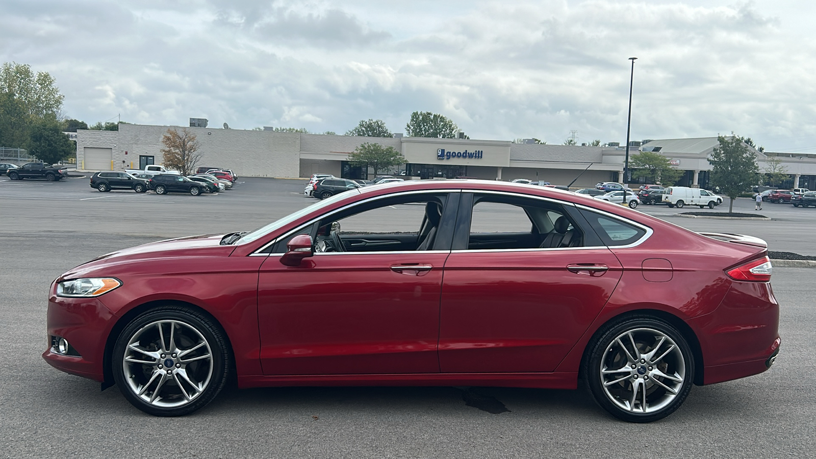 2016 Ford Fusion Titanium 16