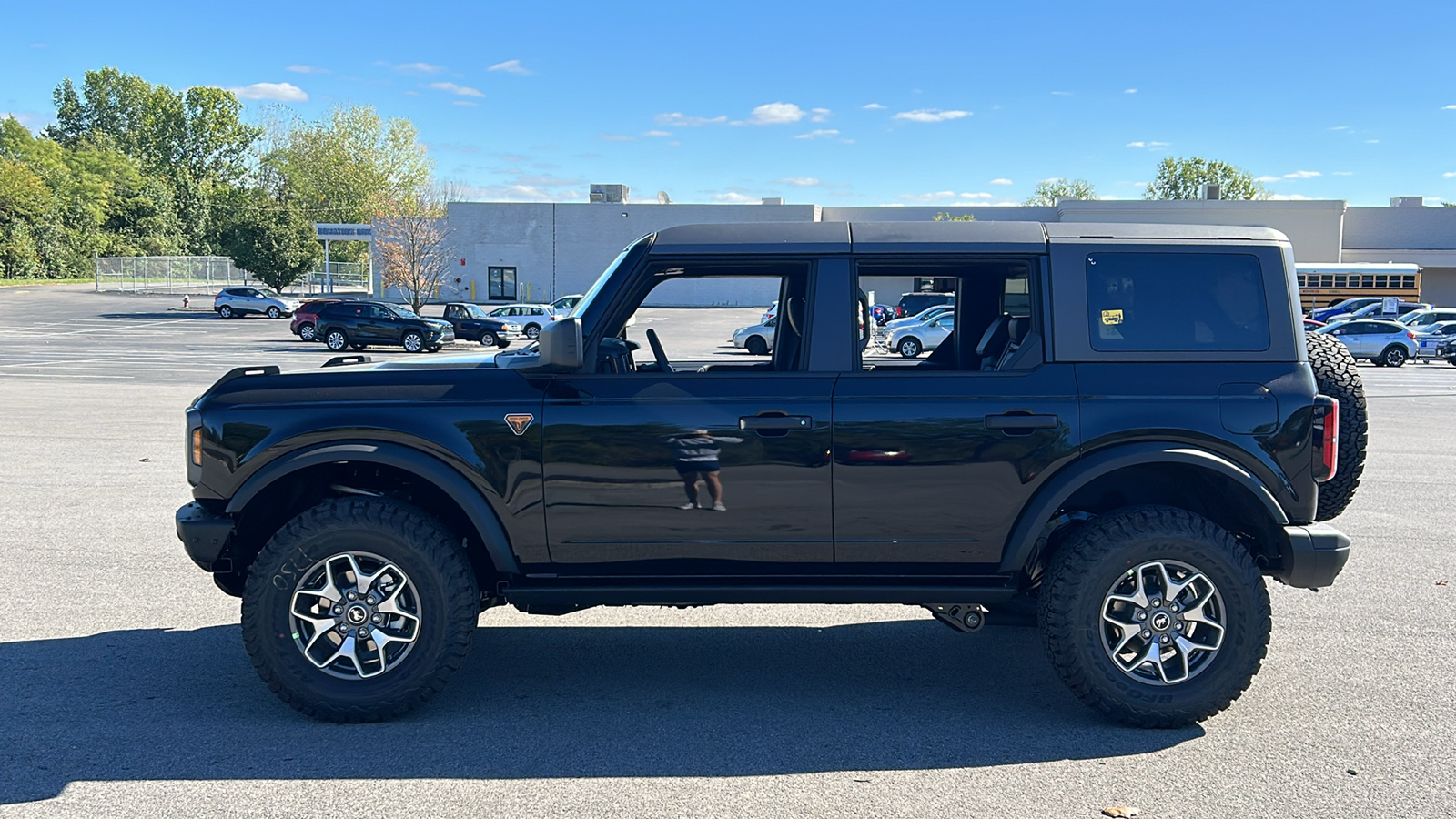 2024 Ford Bronco Badlands 16