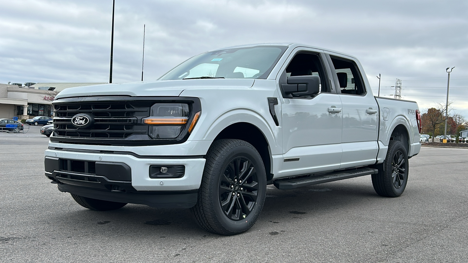 2024 Ford F-150 XLT 40