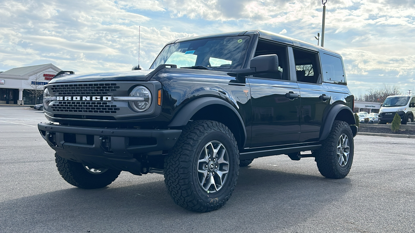 2024 Ford Bronco Badlands 37