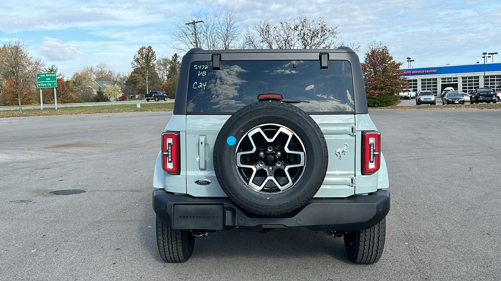 2024 Ford Bronco Outer Banks 13