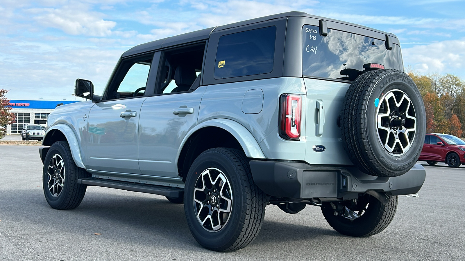 2024 Ford Bronco Outer Banks 15