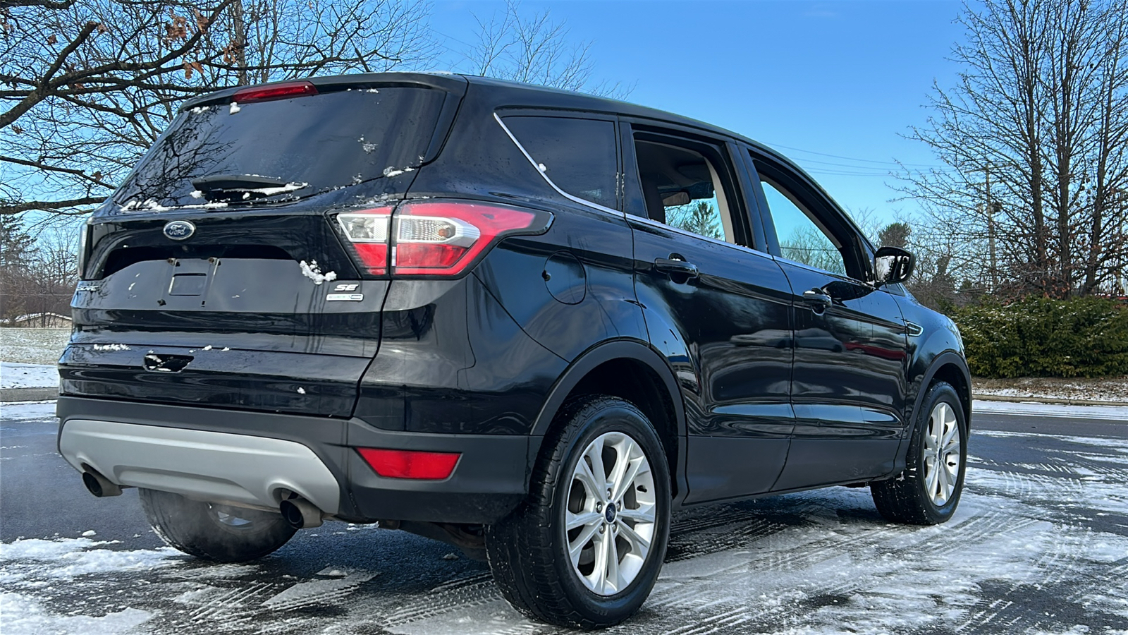 2017 Ford Escape SE 11