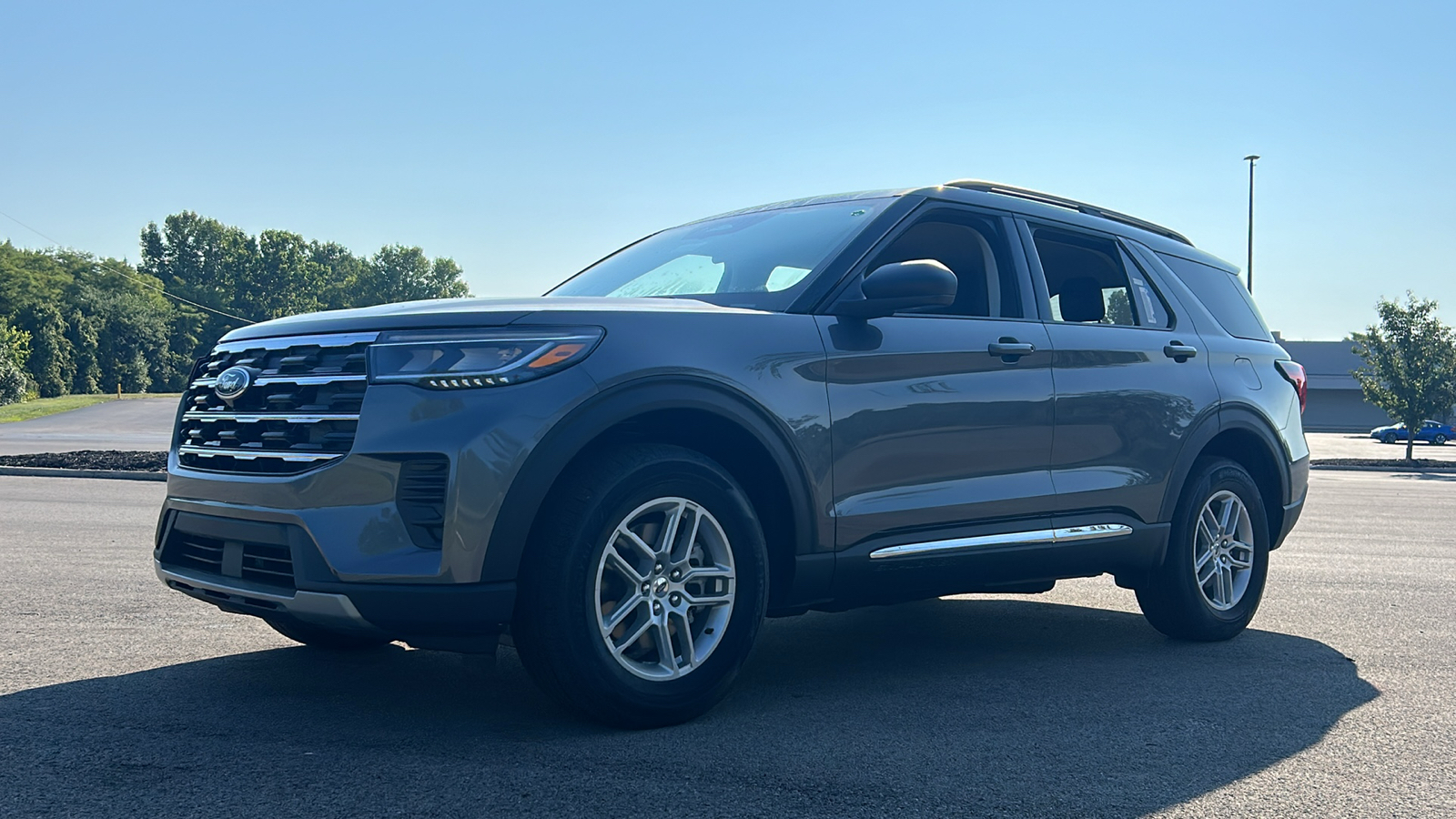 2025 Ford Explorer Active 42