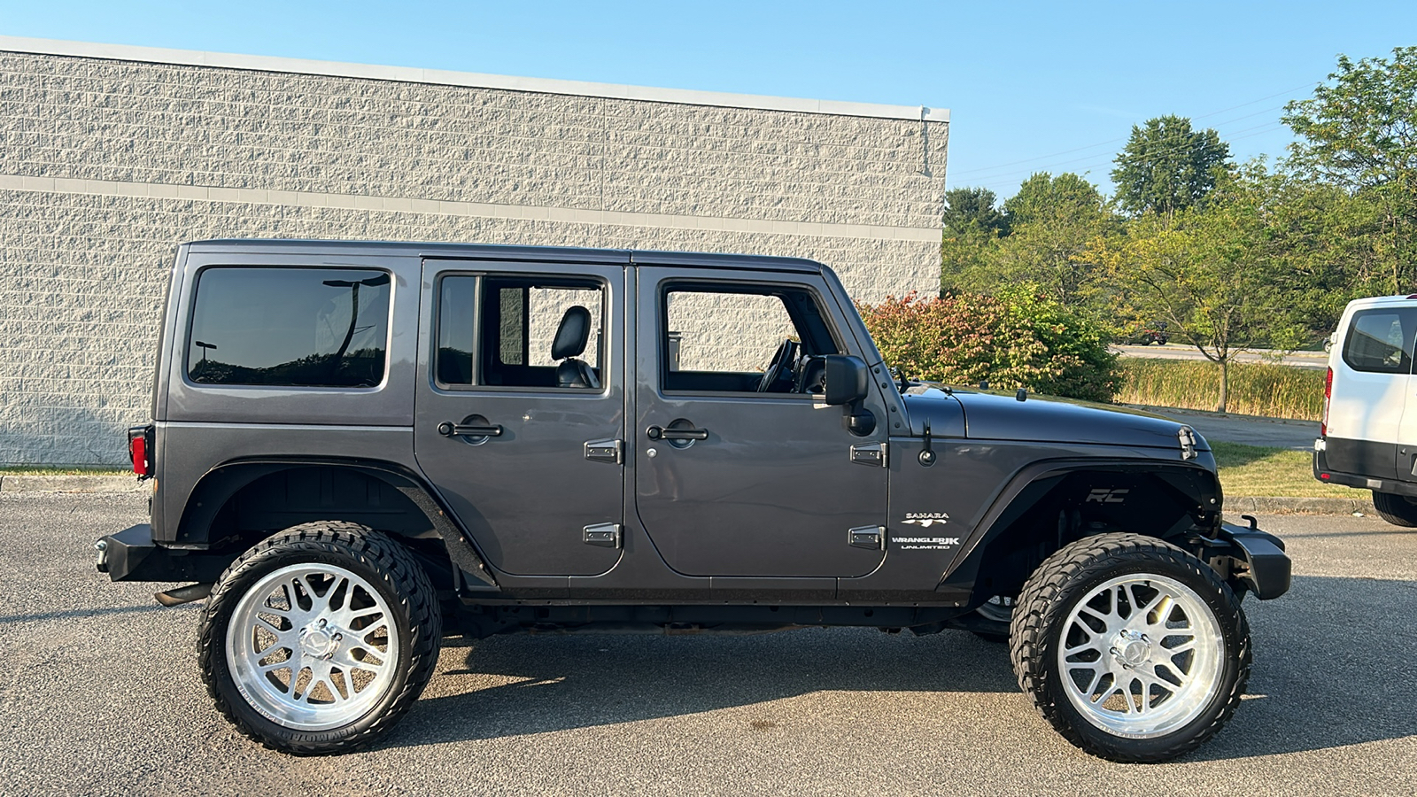 2018 Jeep Wrangler JK Unlimited Sahara 4