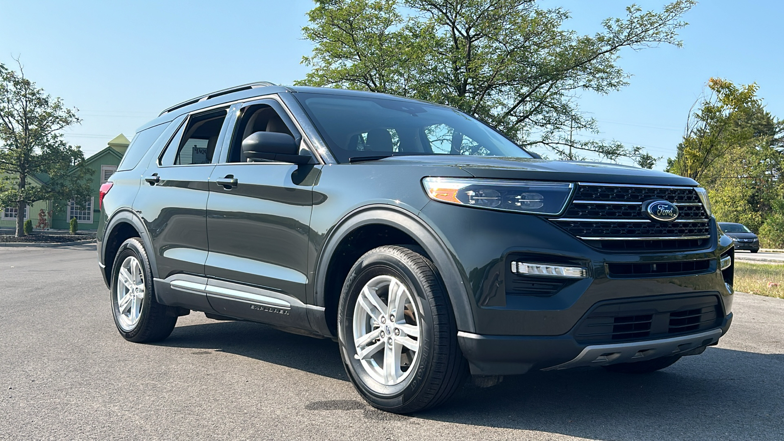 2022 Ford Explorer XLT 3