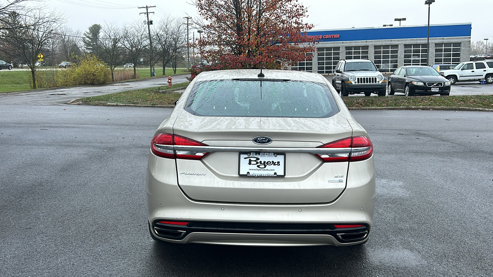 2017 Ford Fusion SE 11