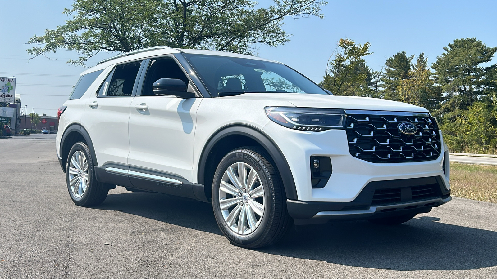 2025 Ford Explorer Platinum 3