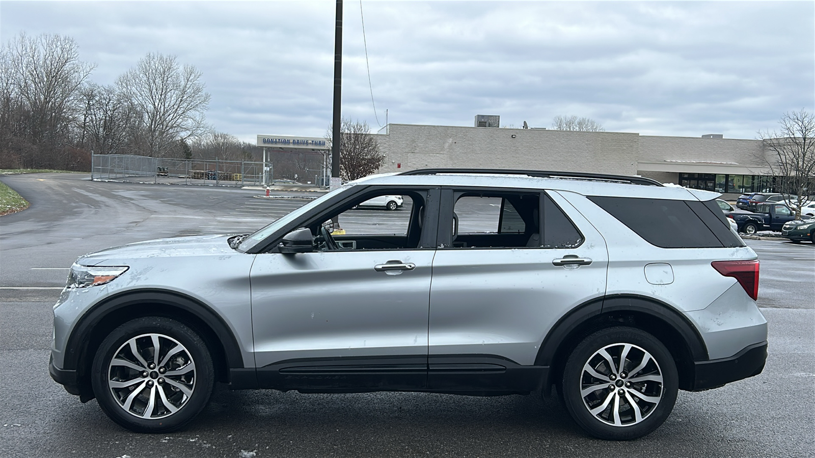 2020 Ford Explorer ST 18