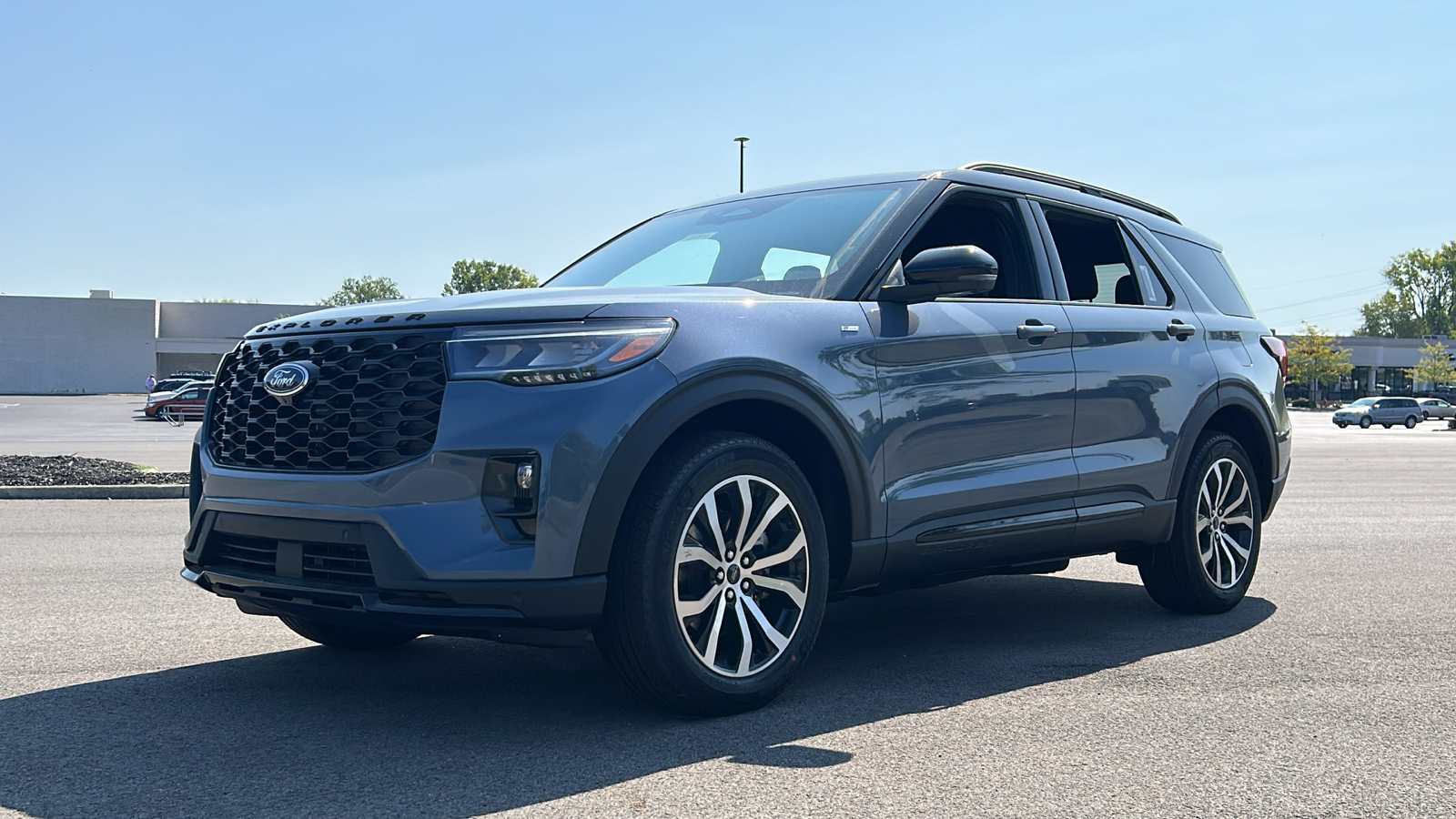 2025 Ford Explorer ST-Line 43