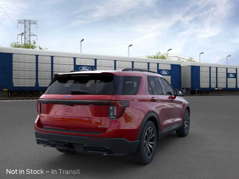 2025 Ford Explorer ST-Line 8