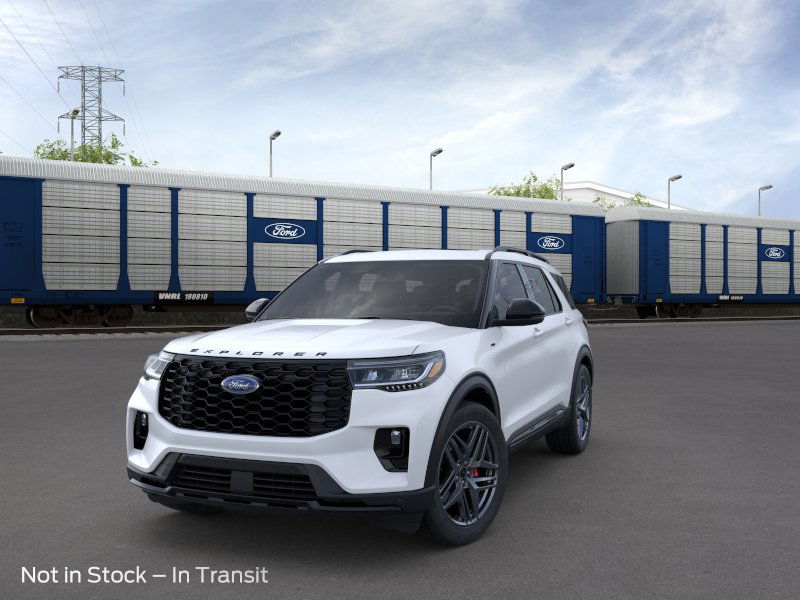 2025 Ford Explorer ST-Line 2