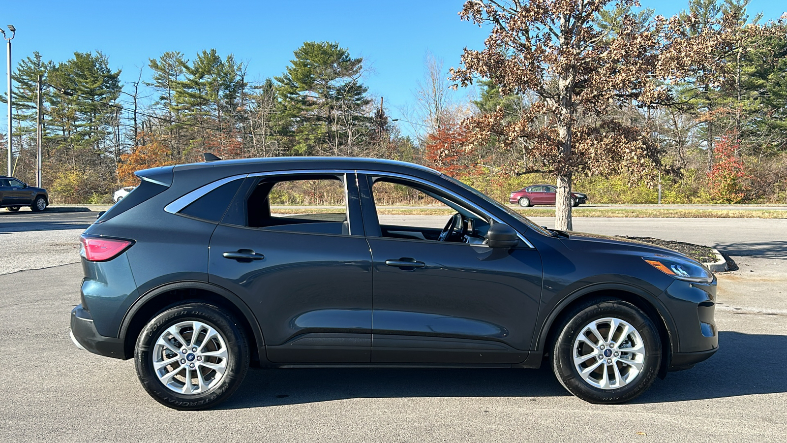 2022 Ford Escape SE Hybrid 4