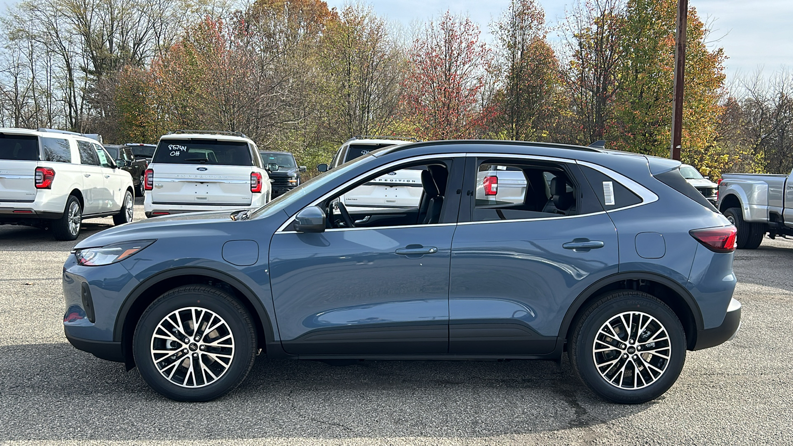 2025 Ford Escape Plug-In Hybrid 18