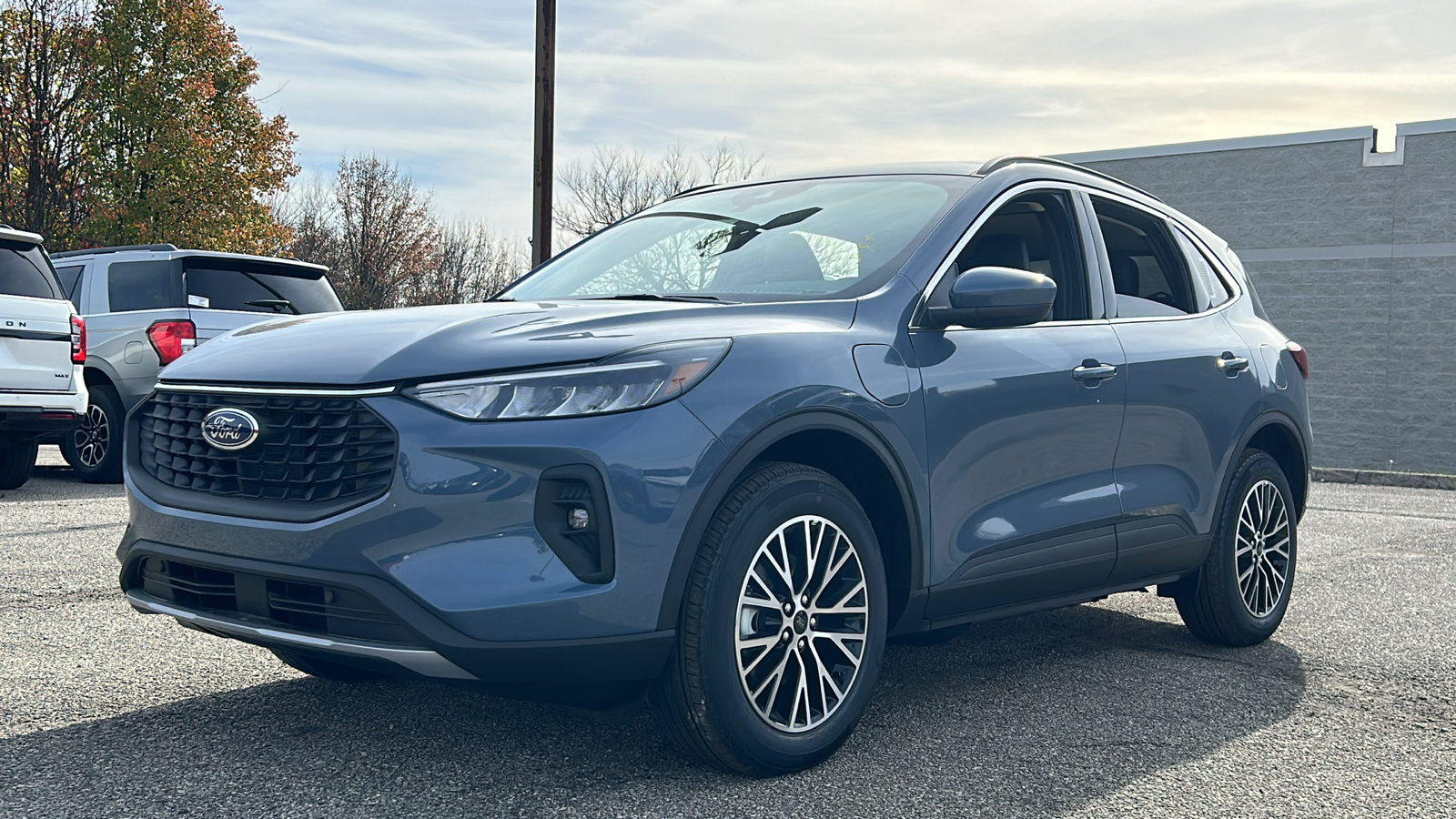 2025 Ford Escape Plug-In Hybrid 43