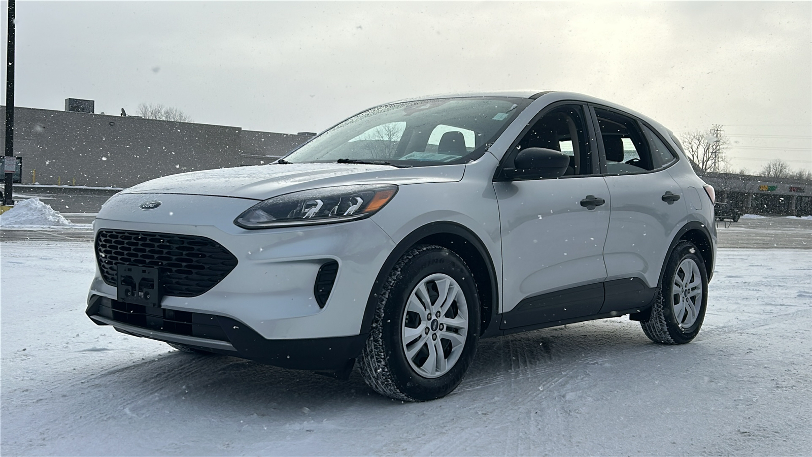 2020 Ford Escape S 40