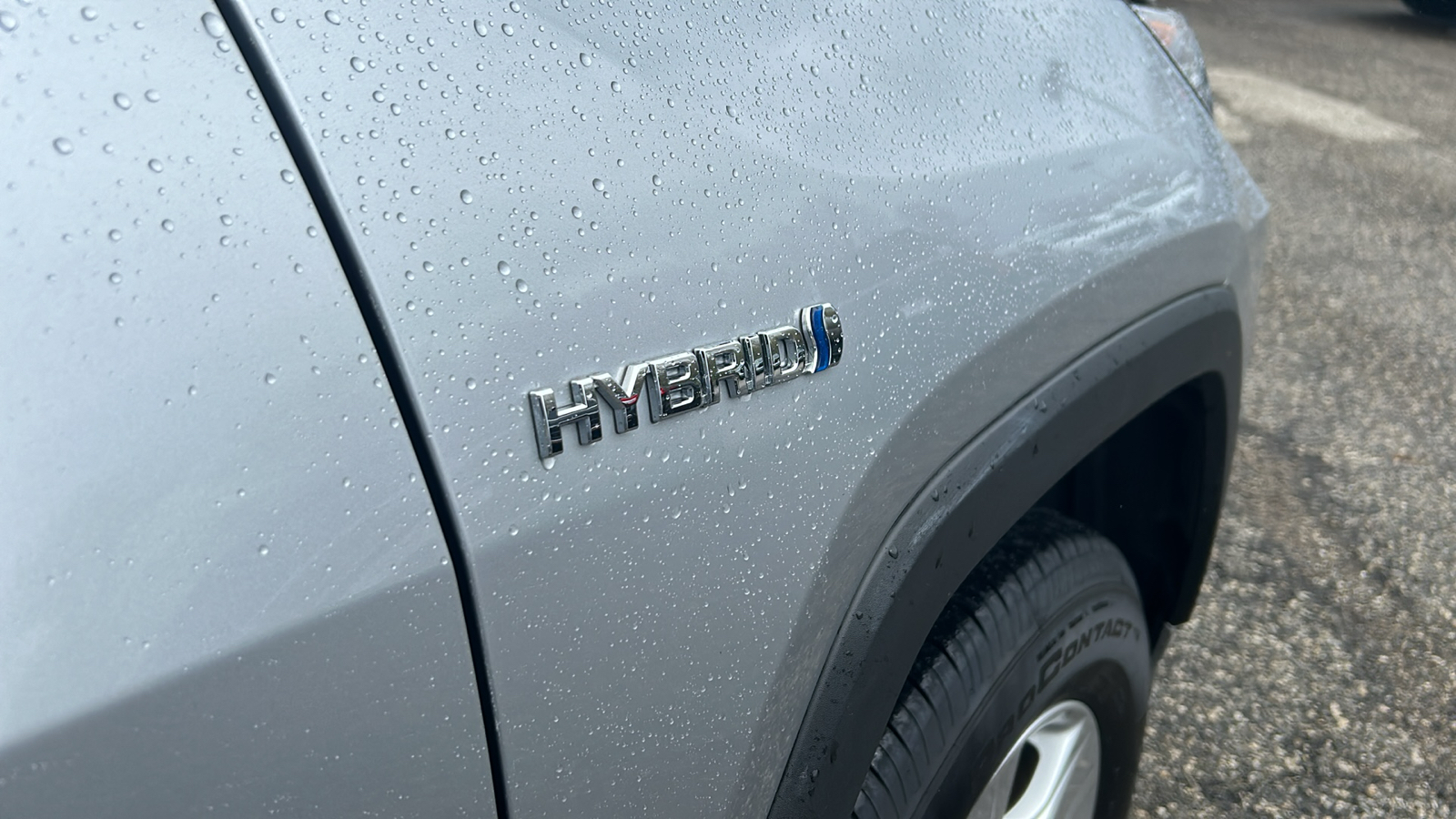 2021 Toyota RAV4 Hybrid XLE 5