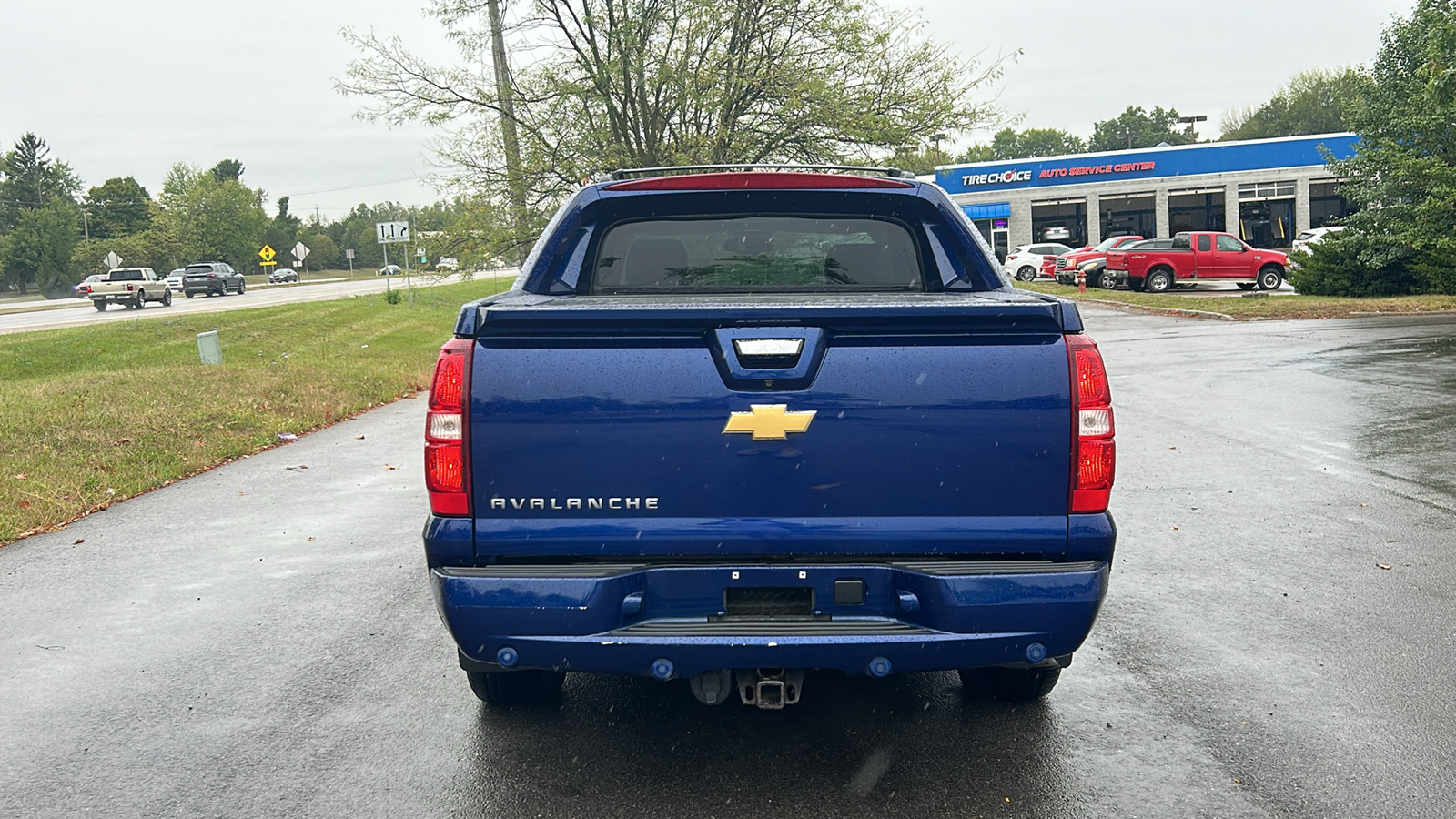 2013 Chevrolet Avalanche 1500 LTZ 12