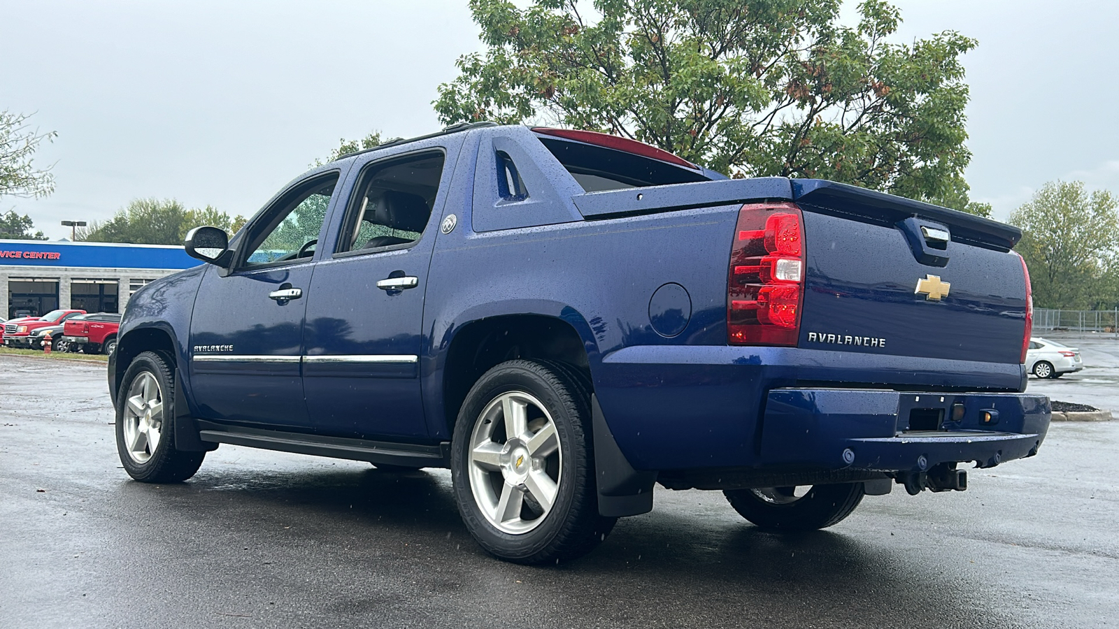 2013 Chevrolet Avalanche 1500 LTZ 14