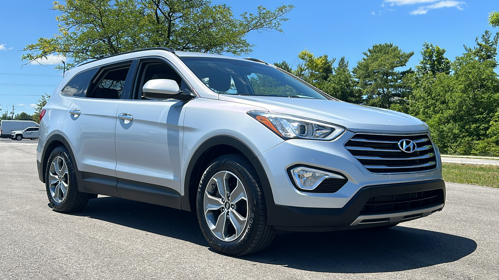 2016 Hyundai Santa Fe SE 3