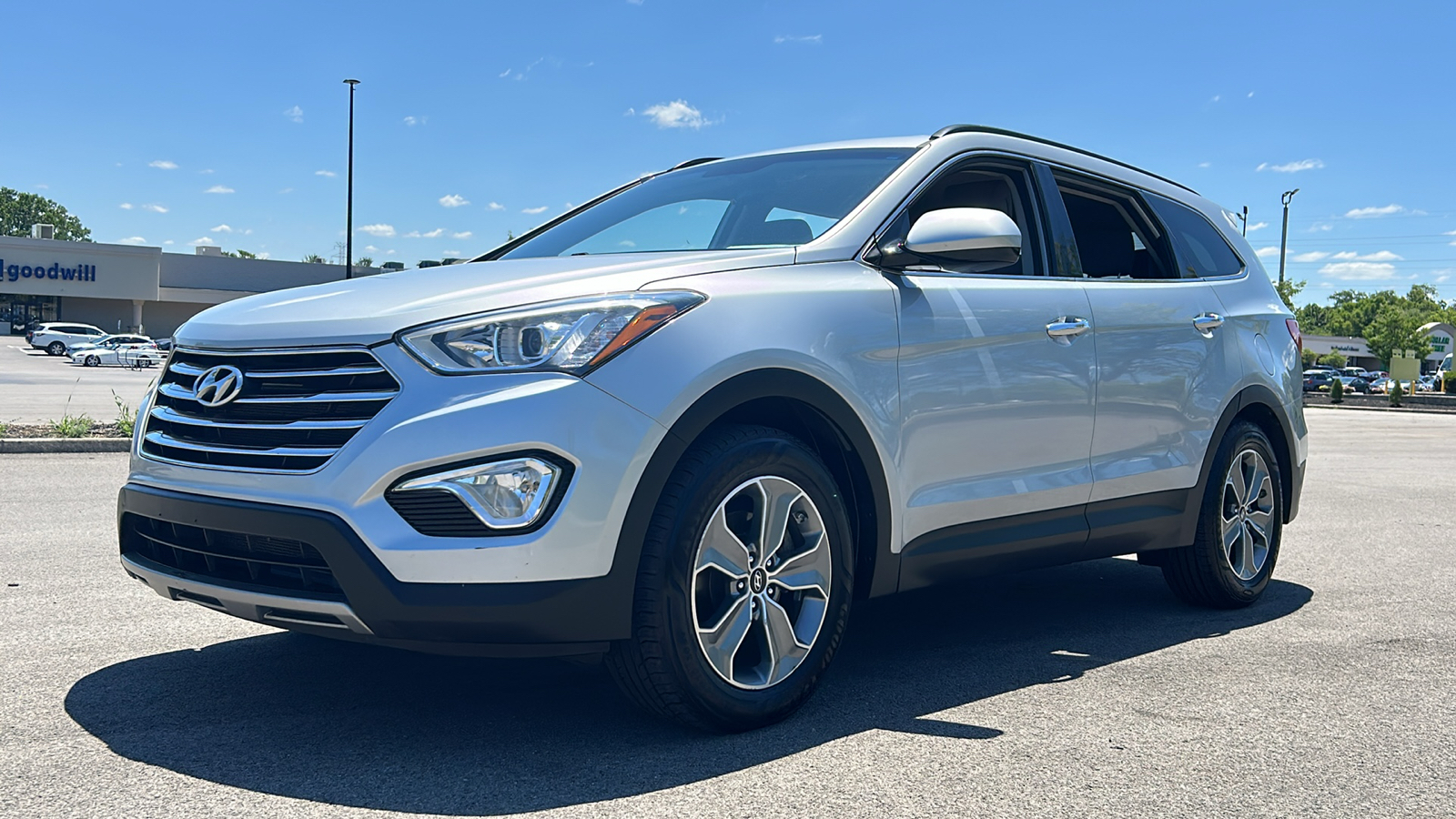 2016 Hyundai Santa Fe SE 39