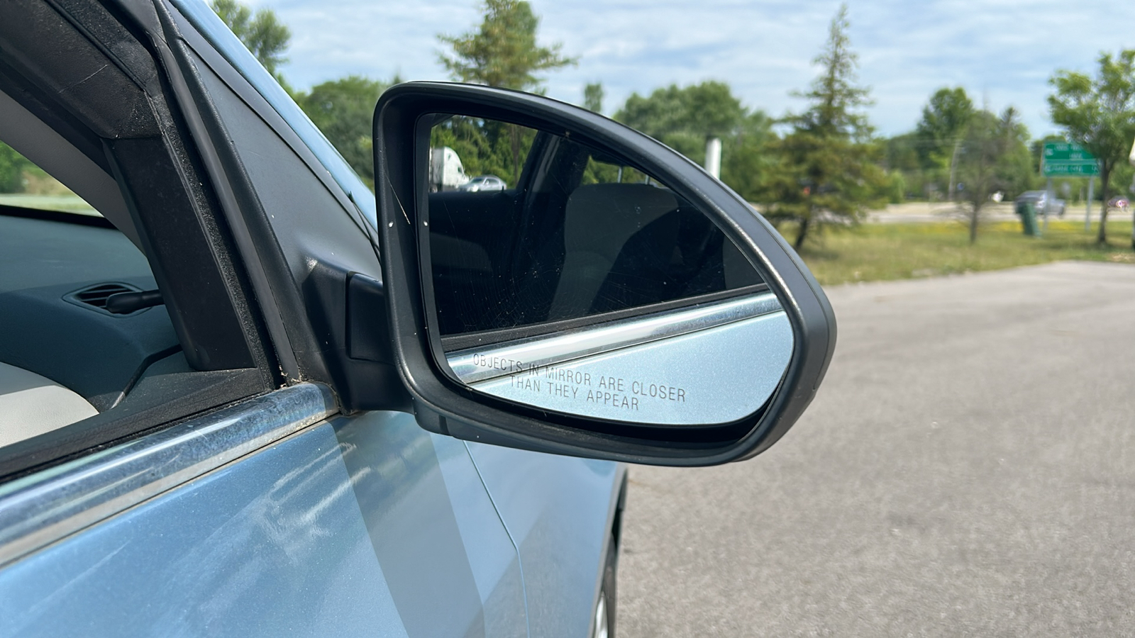 2011 Chevrolet Cruze LS 5