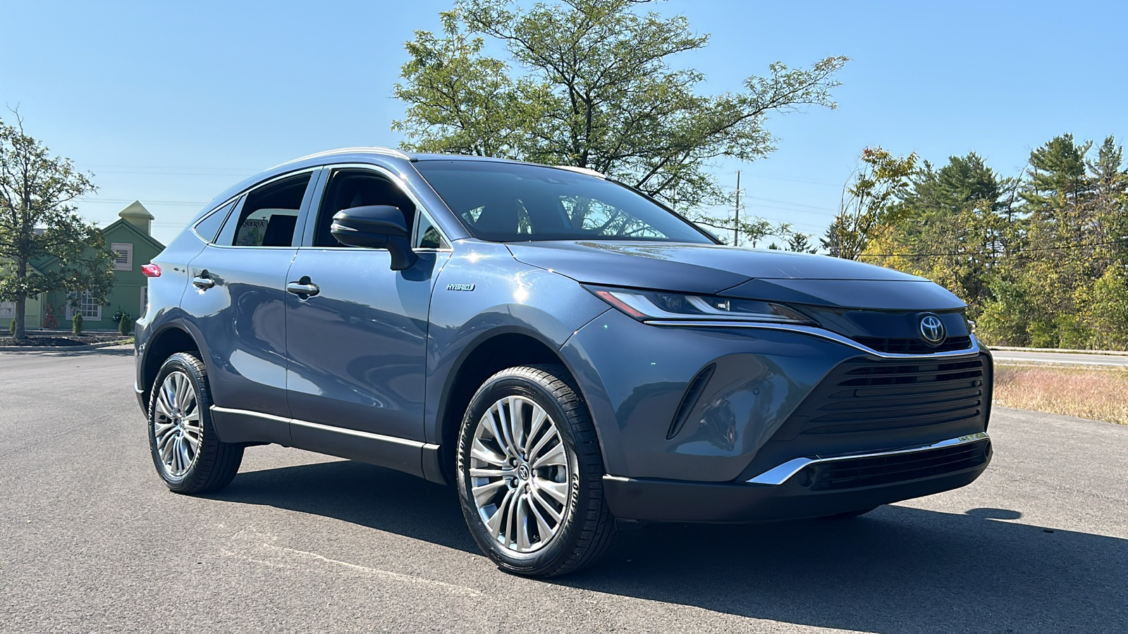 2021 Toyota Venza XLE 2