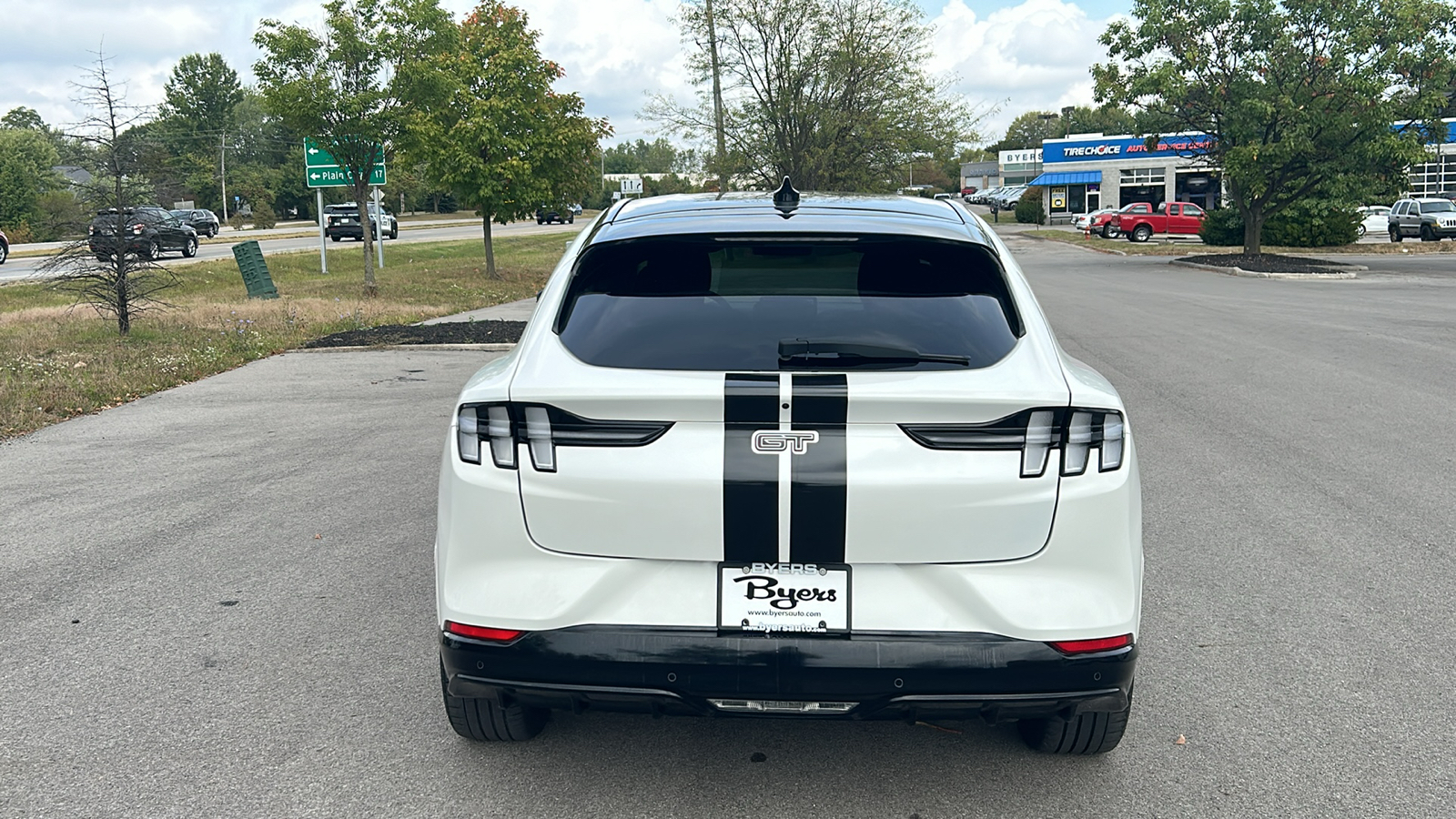 2022 Ford Mustang Mach-E GT 12