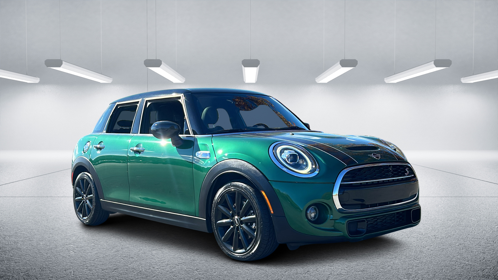 2021 MINI Cooper S  1