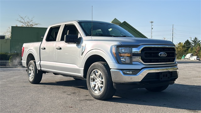 2023 Ford F-150 XLT 2