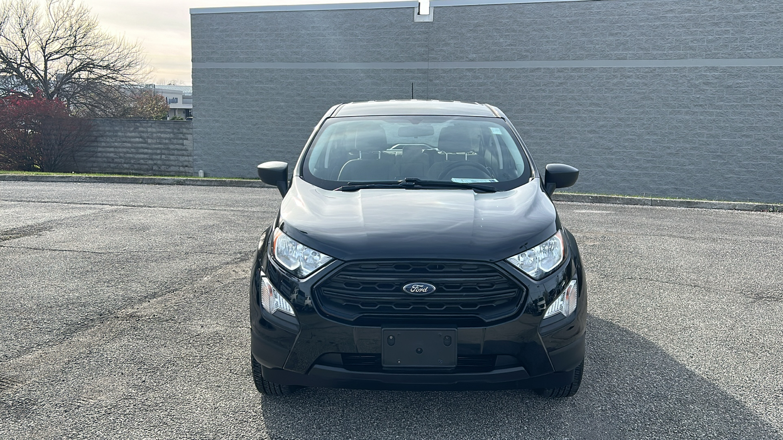 2018 Ford EcoSport S 37