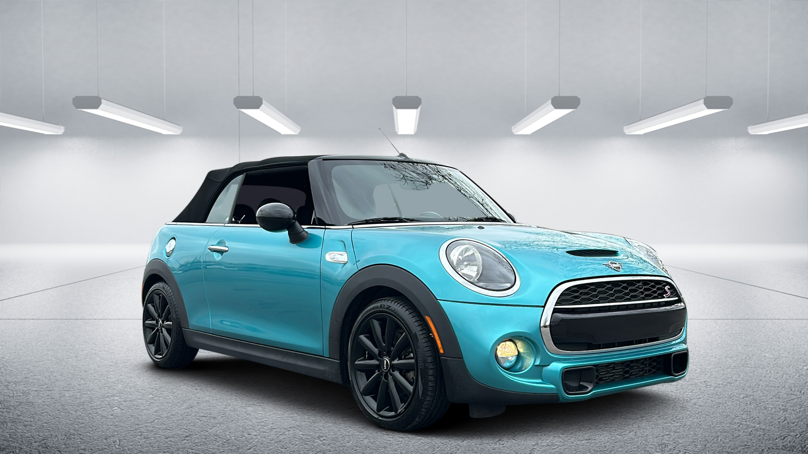 2019 MINI Cooper S  1