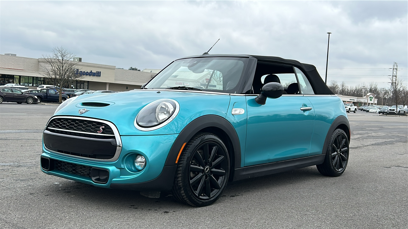 2019 MINI Cooper S  33