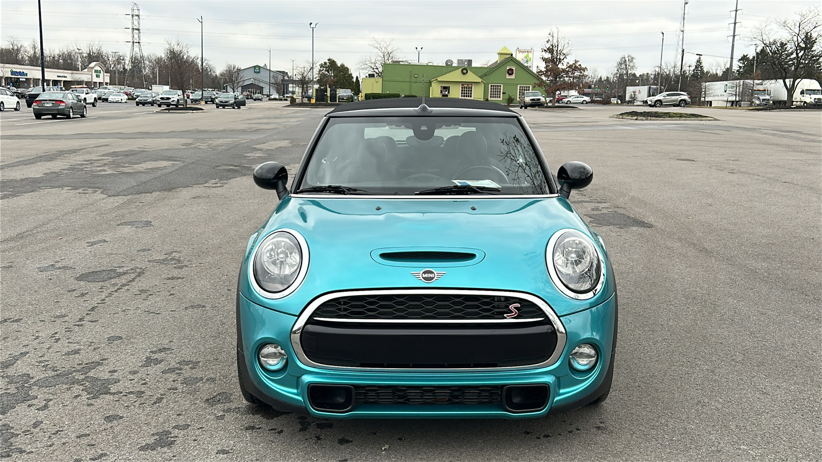 2019 MINI Cooper S  34