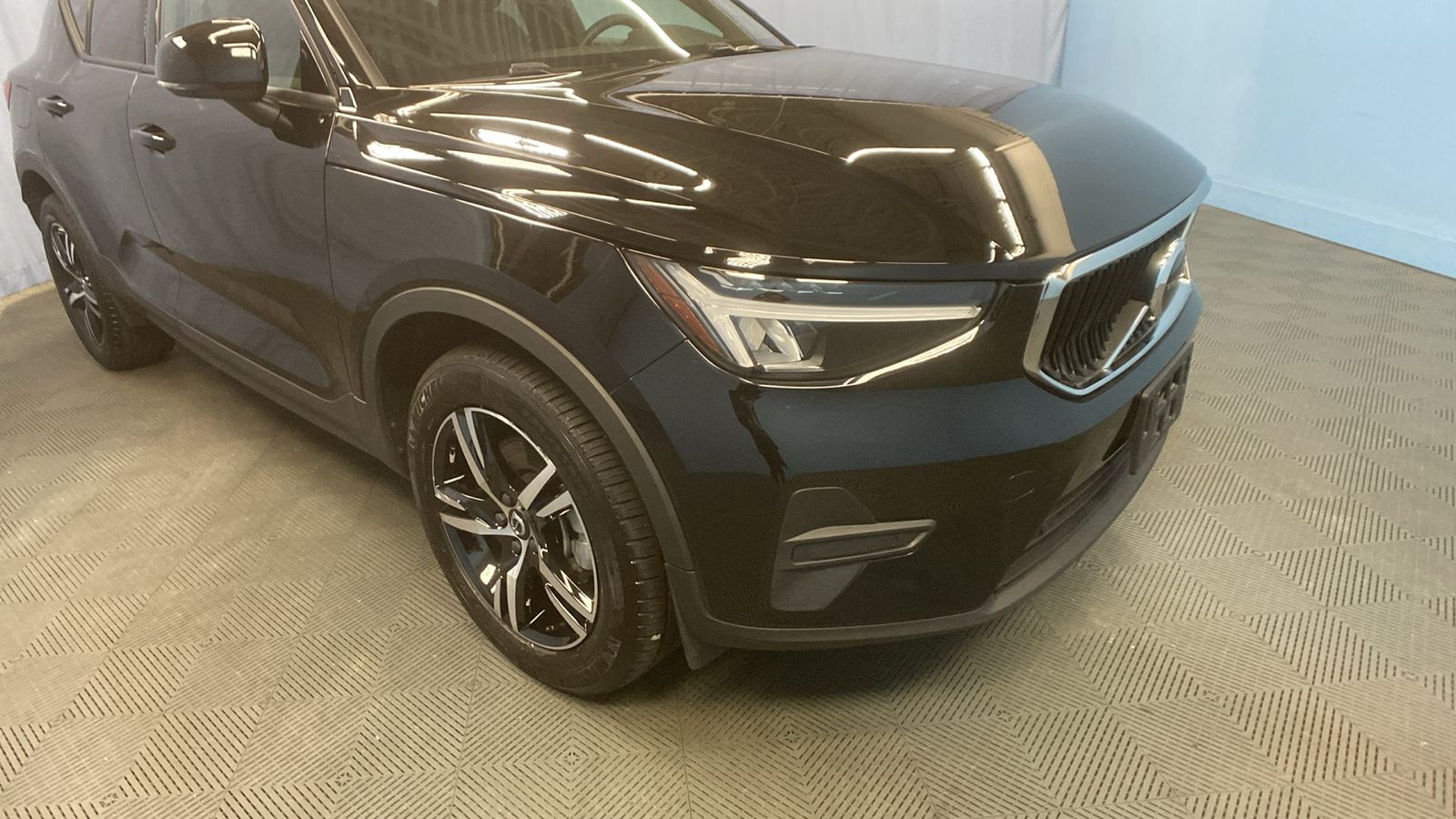 2023 Volvo XC40 Core 50