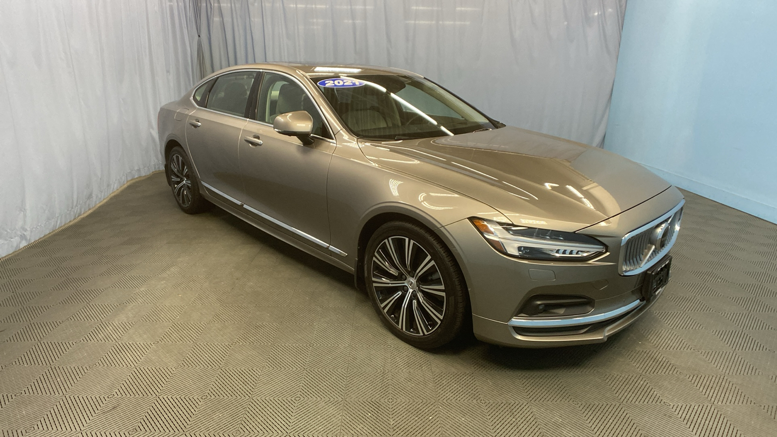 2021 Volvo S90 Inscription 1