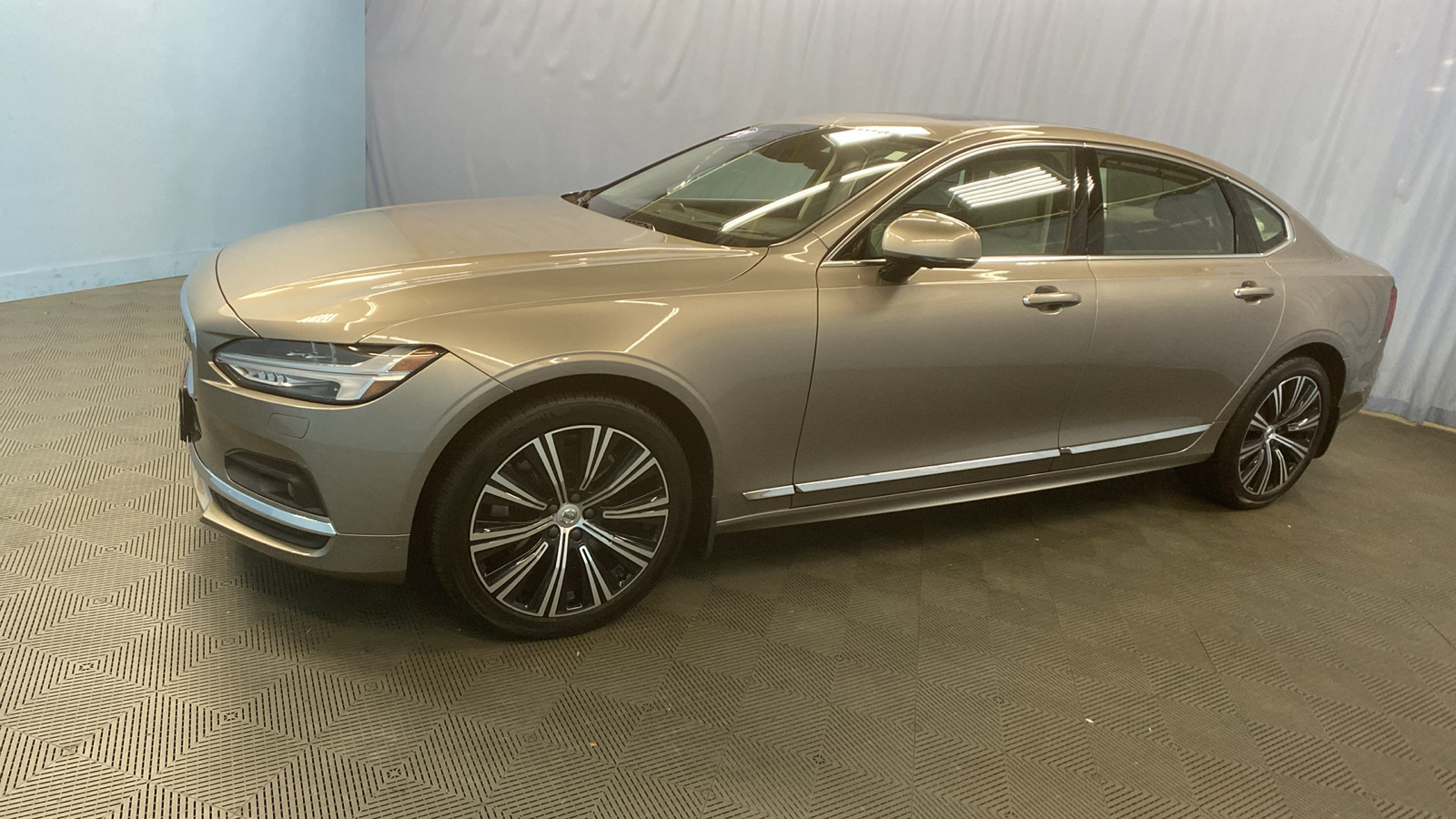 2021 Volvo S90 Inscription 3