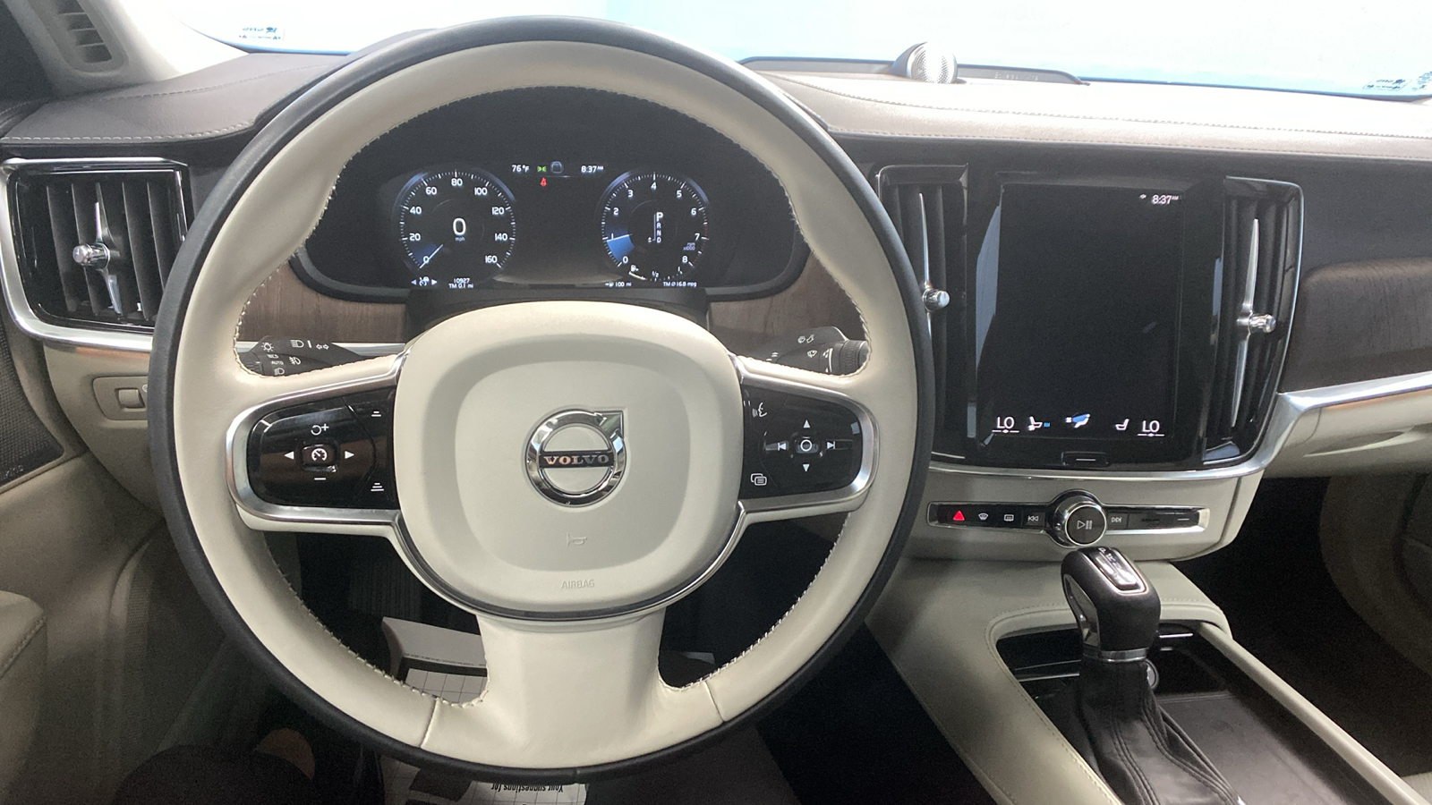 2021 Volvo S90 Inscription 23