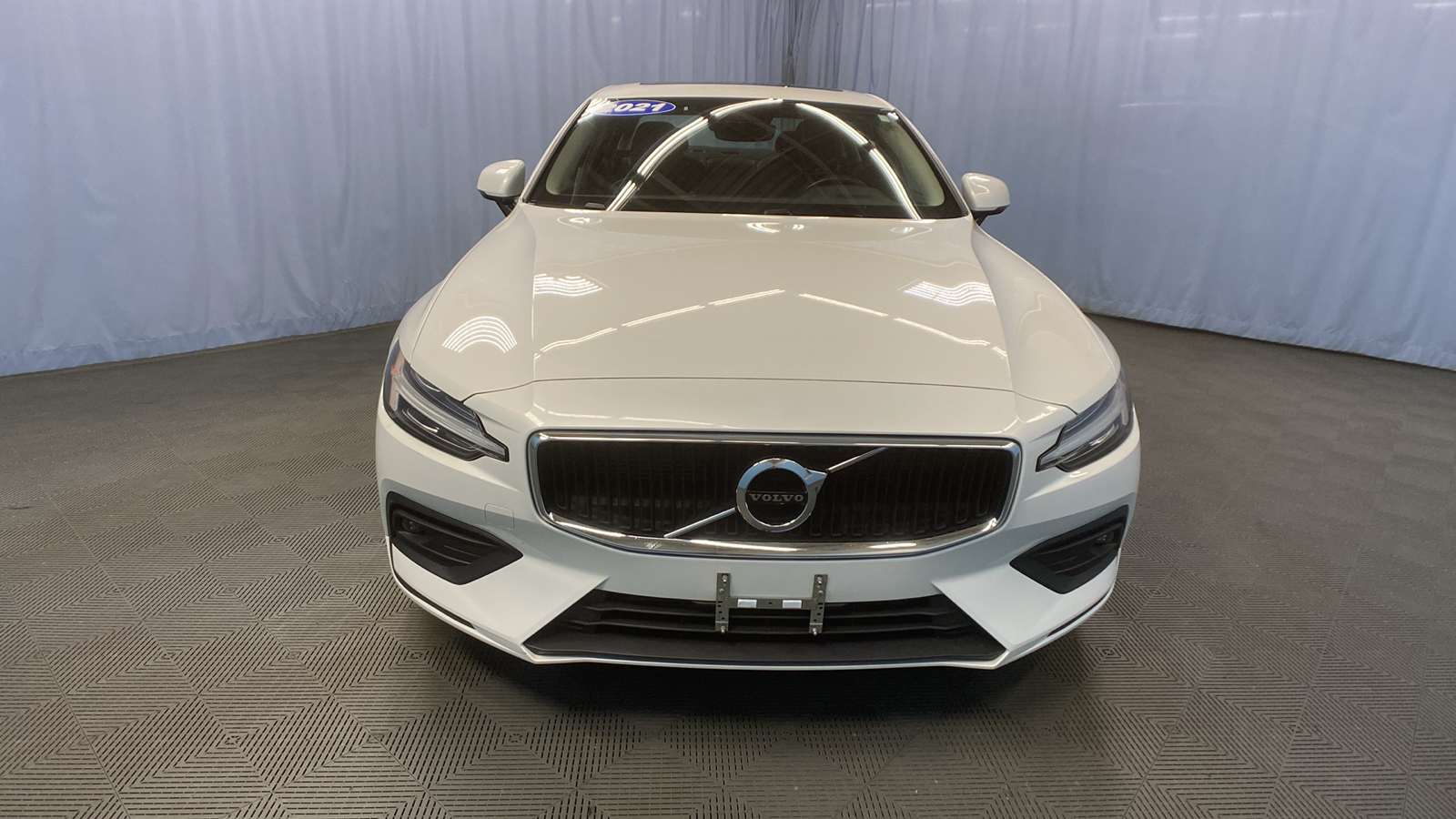 2021 Volvo S60 Momentum 2