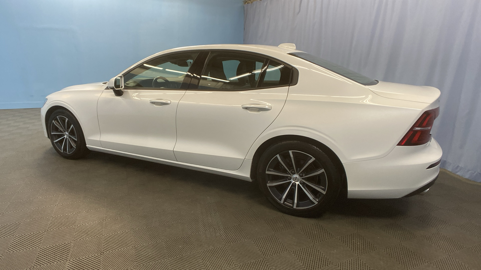 2021 Volvo S60 Momentum 5