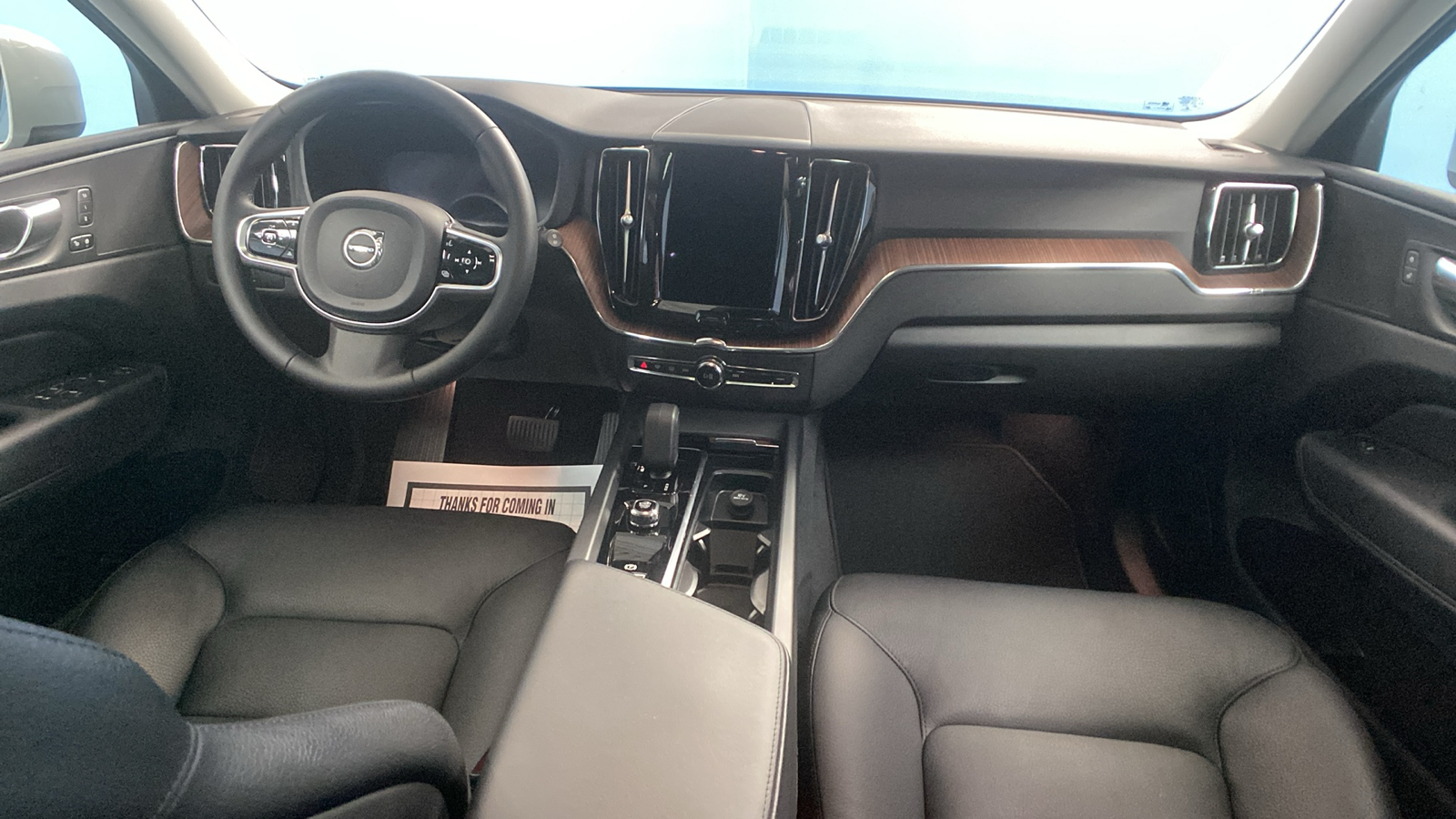 2023 Volvo XC60 Plus Bright Theme 41