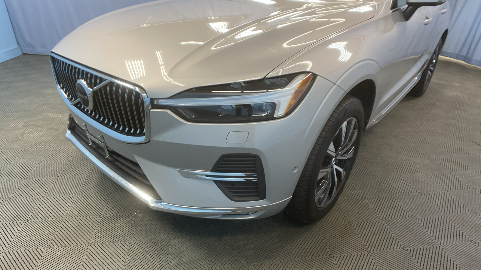 2023 Volvo XC60 Plus Bright Theme 50