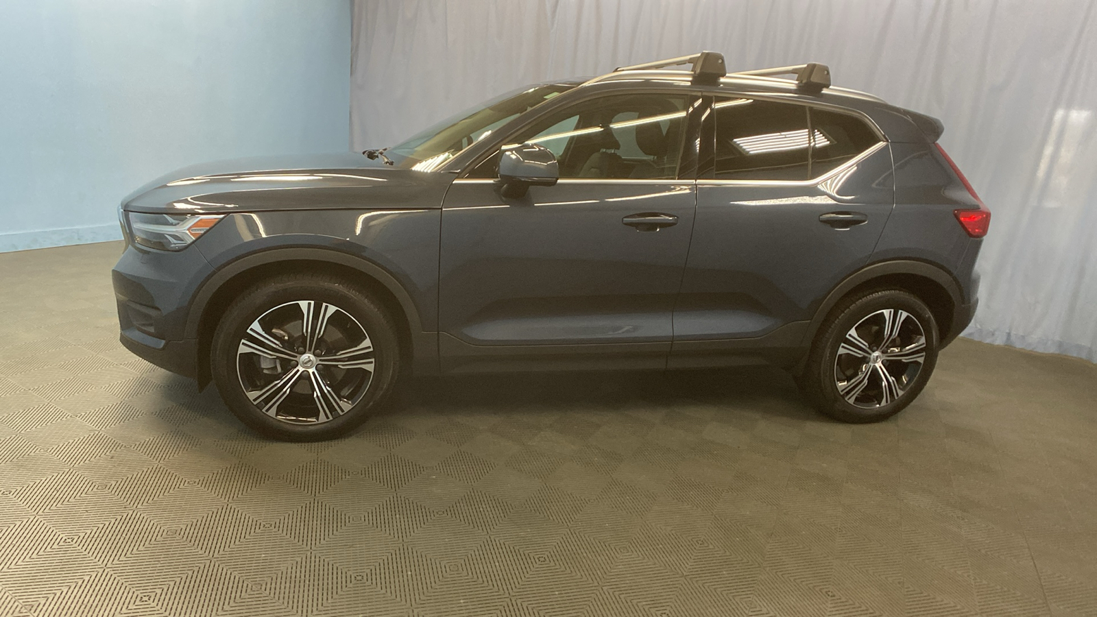 2022 Volvo XC40 Inscription 4