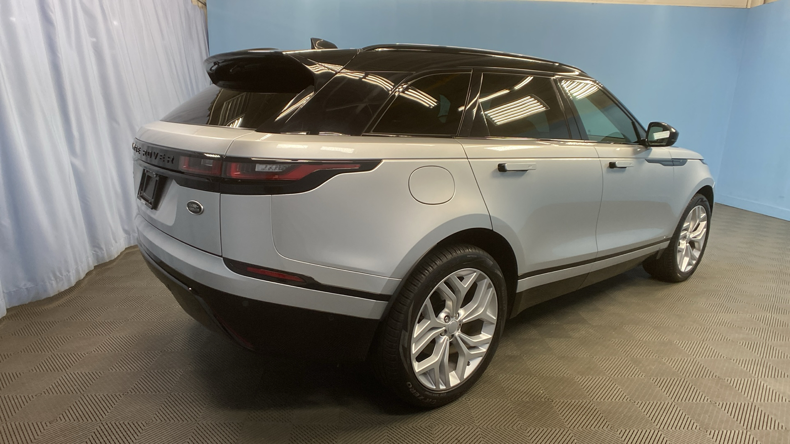 2019 Land Rover Range Rover Velar R-Dynamic SE 7