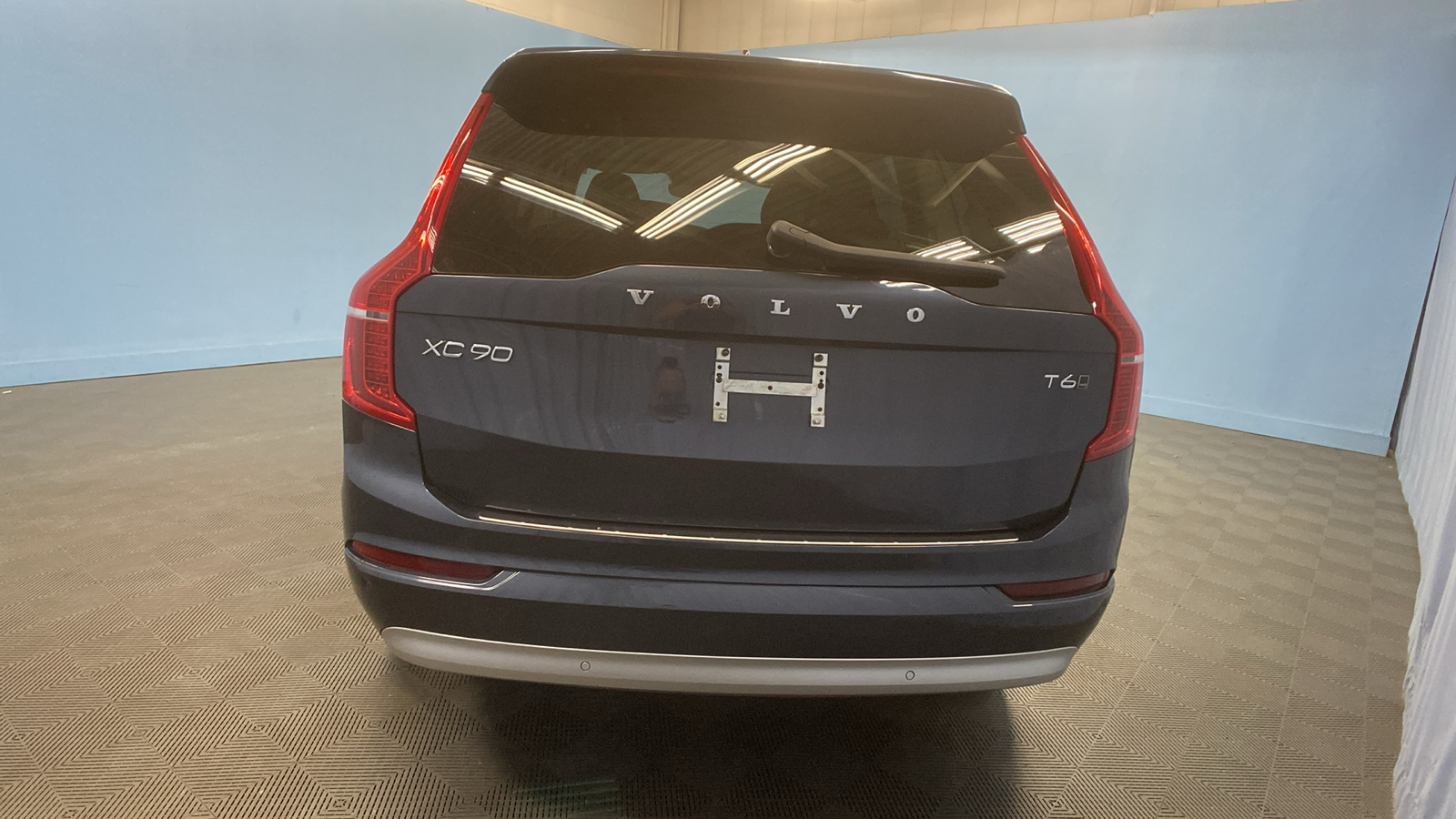 2022 Volvo XC90 Momentum 6